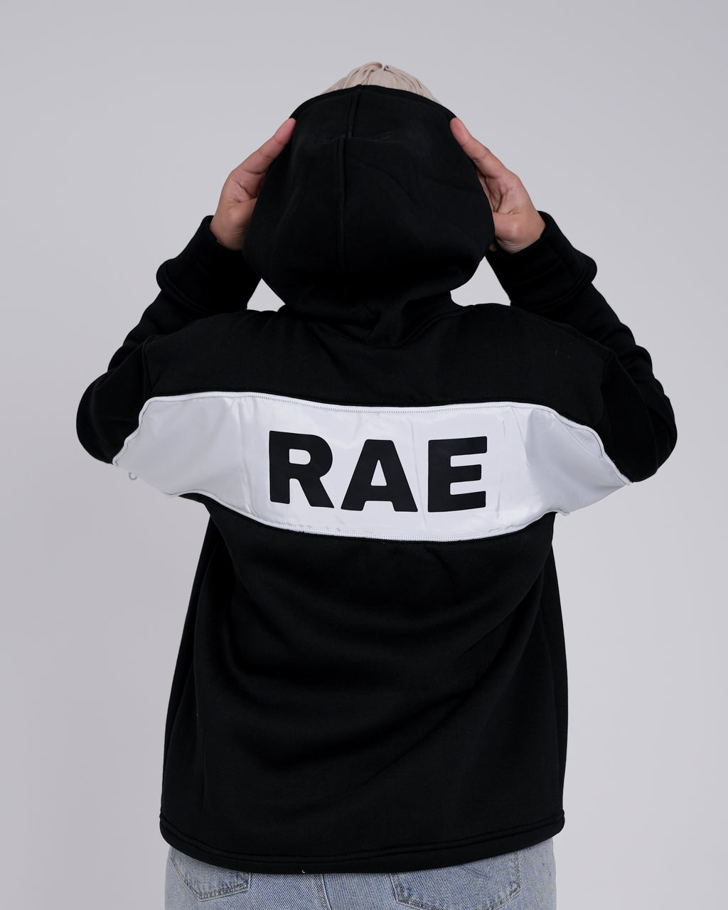 Black Oversized Hoodie (Back Zipper)